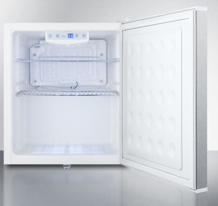 Summit Commercial - 17 Freestanding Compact All-refrigerator - FFAR25L7SS