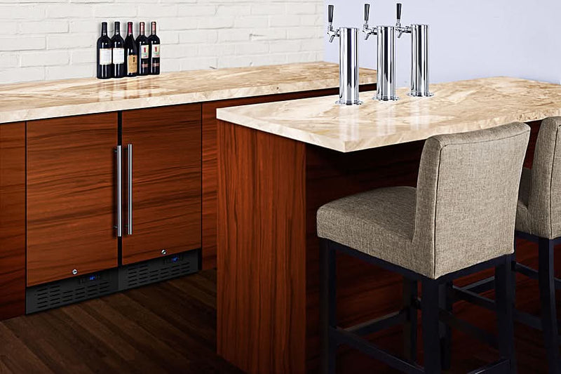 Summit 18 8 lb. Drain-Free Icemaker, ADA Compliant (Panel Not Included) - BIM18IFADA