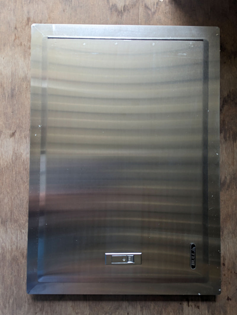 Bull 26" Single Access Door w/ Lock and Key Open Box- 89970-OB