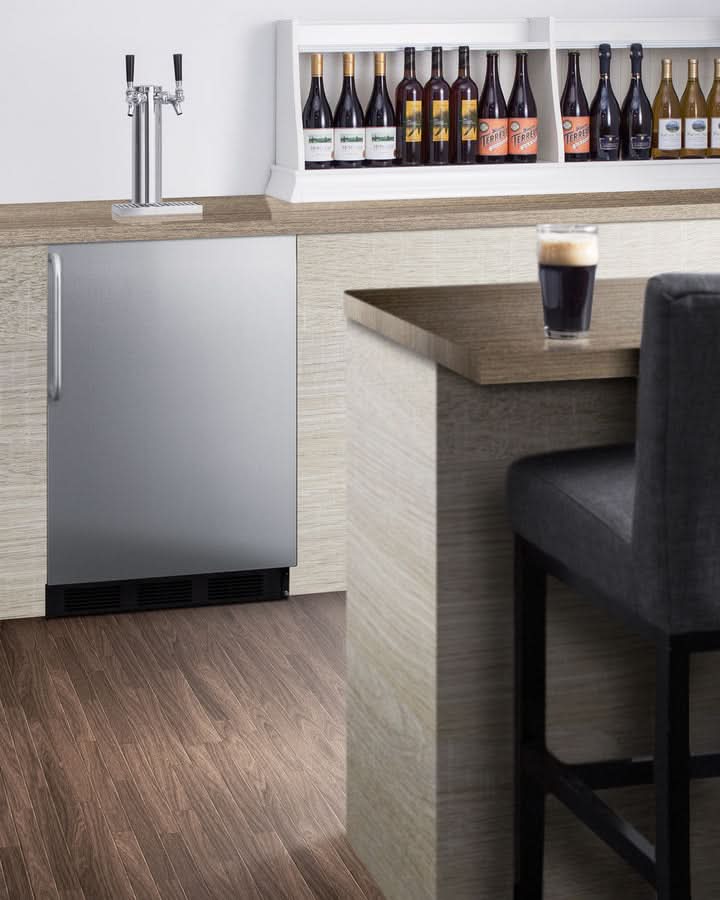 Summit 24 Wide Outdoor Wine Kegerator, ADA Compliant - SBC54OSBIADAWKDTWIN