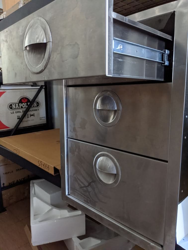 Close Out Brand Sedona Professional Grilling System Tripple Drawer Stainless Steel - SEDSD3