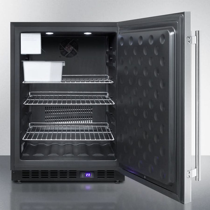 Summit - 24 Wide Outdoor All-Freezer With Icemaker - SPFF51OSCSSIM