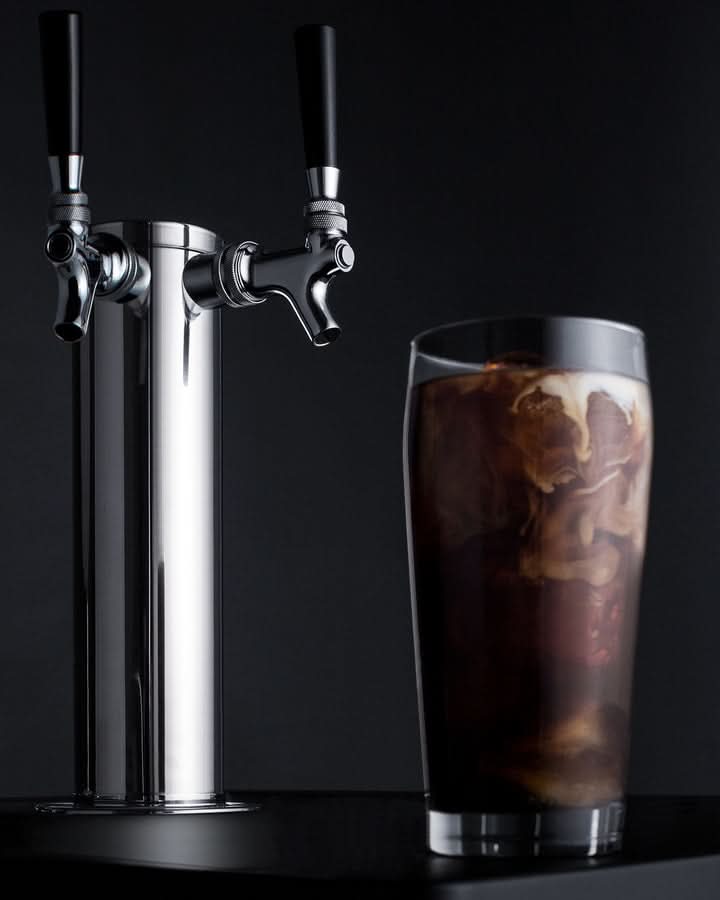 Summit - 24 Wide Built-In Cold Brew Coffee Kegerator - SBC682CFTWIN