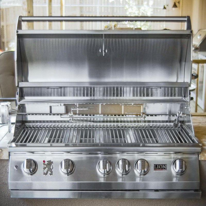Lion L90000 - 40-Inch 5-Burner Freestanding Grill - Liquid Propane Gas - 53861 + 90814